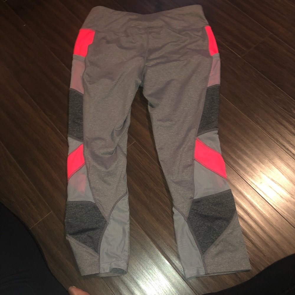 Avia workout leggings